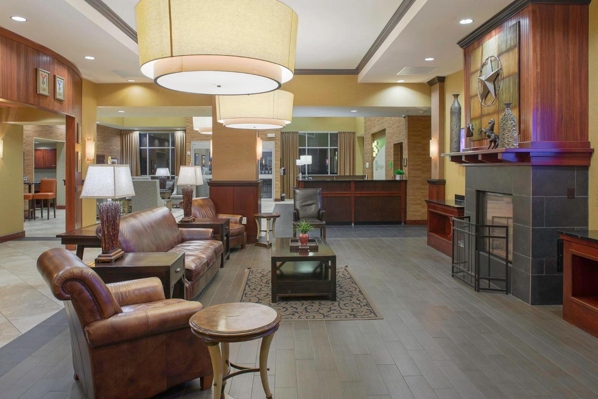 Holiday Inn Ardmore By Ihg Экстерьер фото