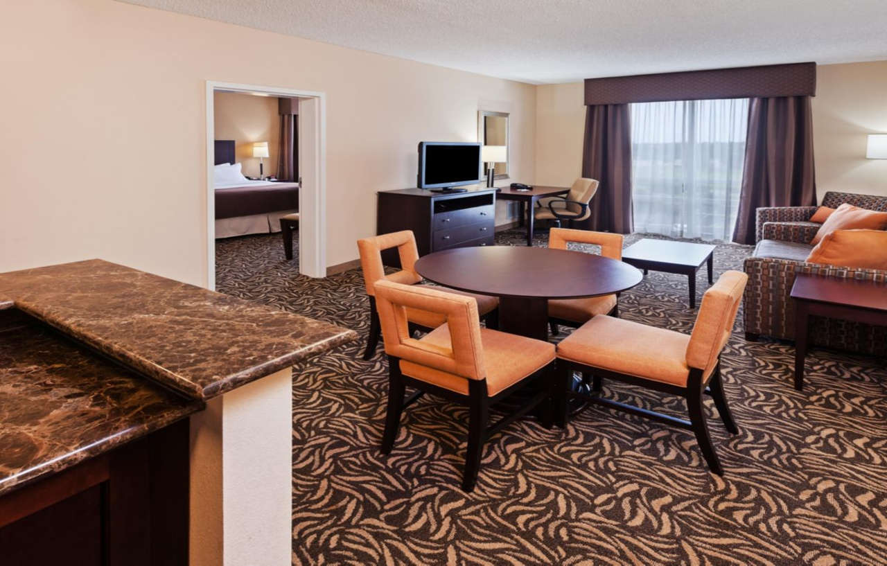 Holiday Inn Ardmore By Ihg Экстерьер фото